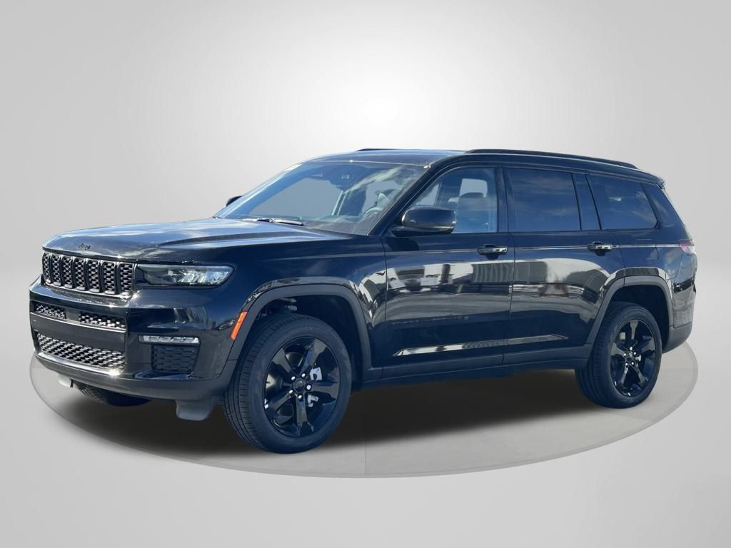 2025 Jeep Grand Cherokee Limited photo 2