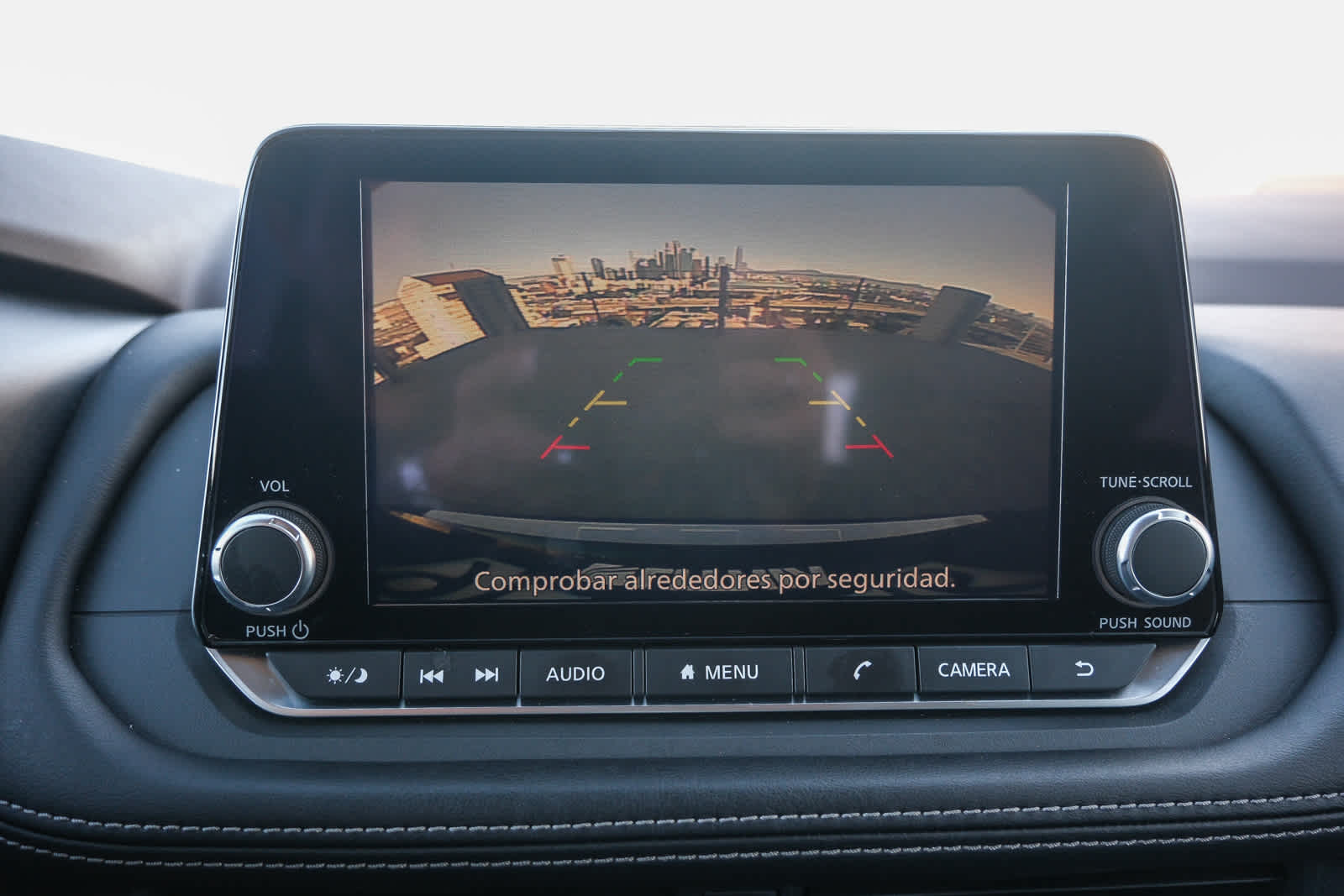 2023 Nissan Rogue SV photo 25