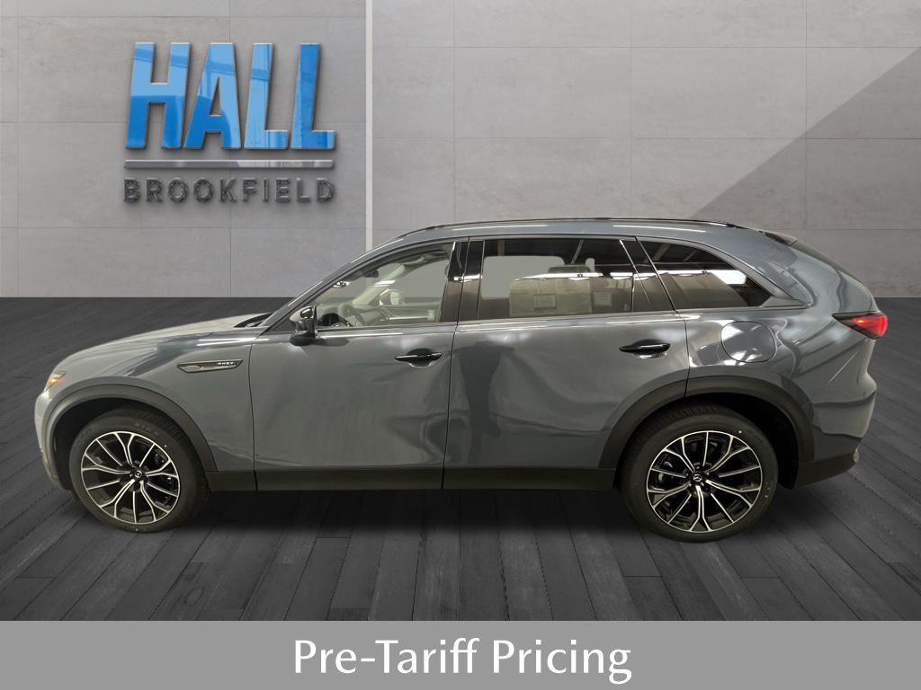 2025 Mazda CX-70 Premium photo 2