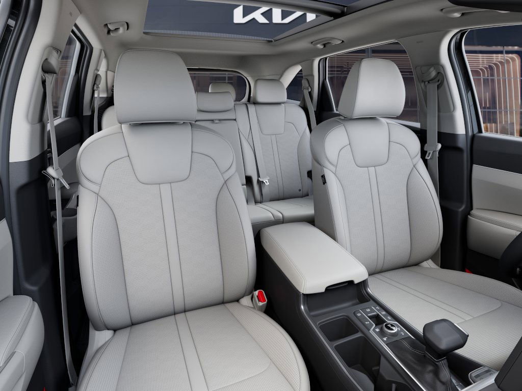 2024 Kia Sorento S photo 15