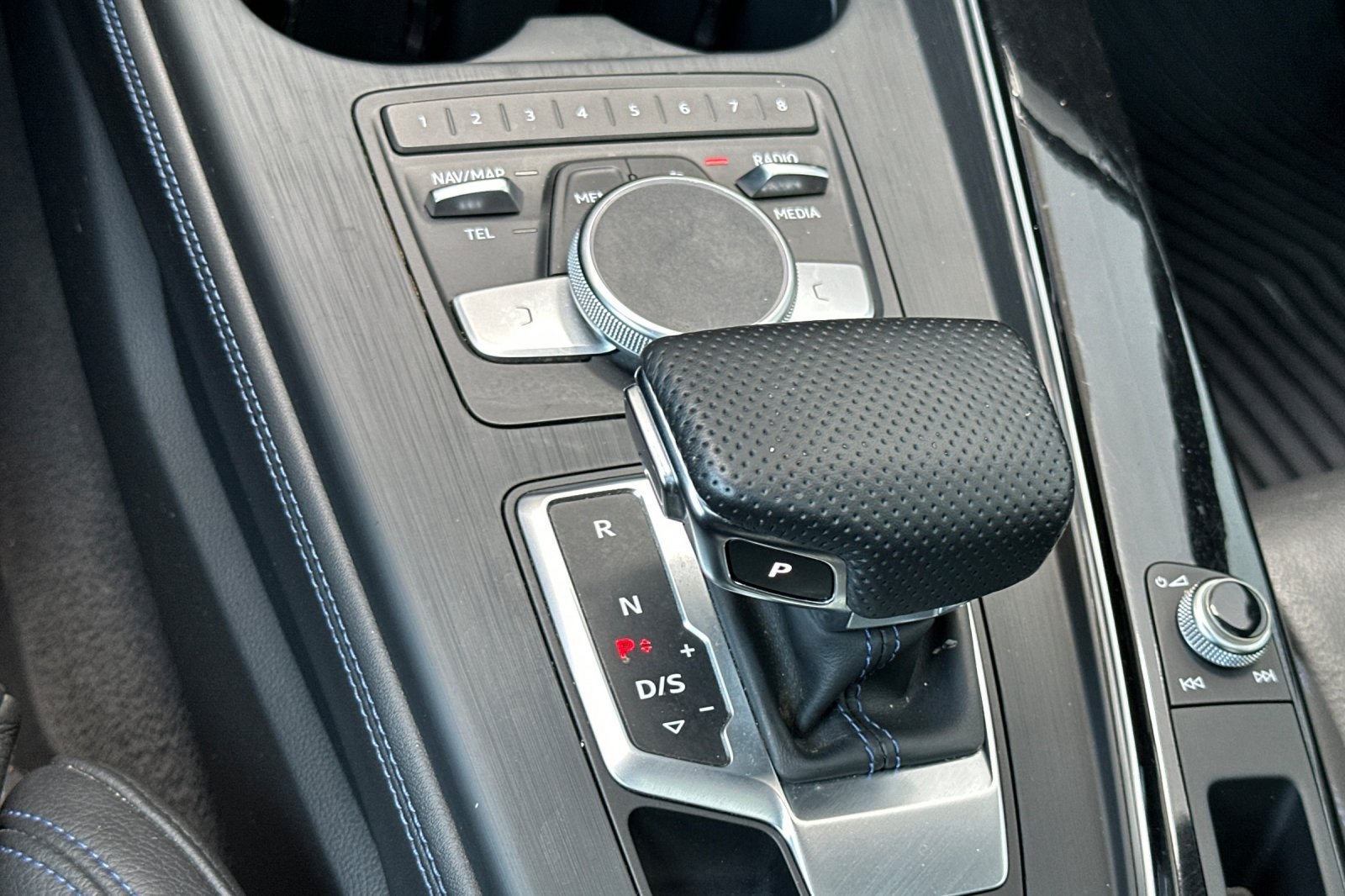 2019 Audi A5 Quattro Prestige S line photo 25