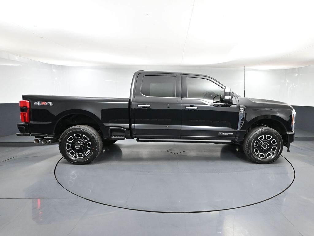 2024 Ford F-250 photo 3