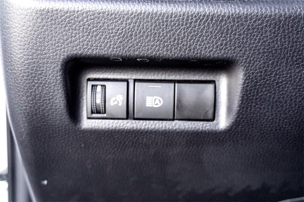 2024 Toyota RAV4 LE photo 15