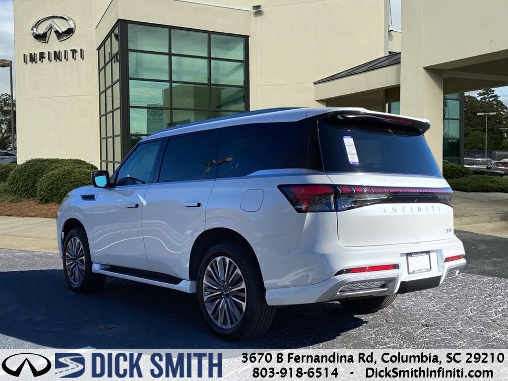 2025 Infiniti QX80 Luxe photo 4