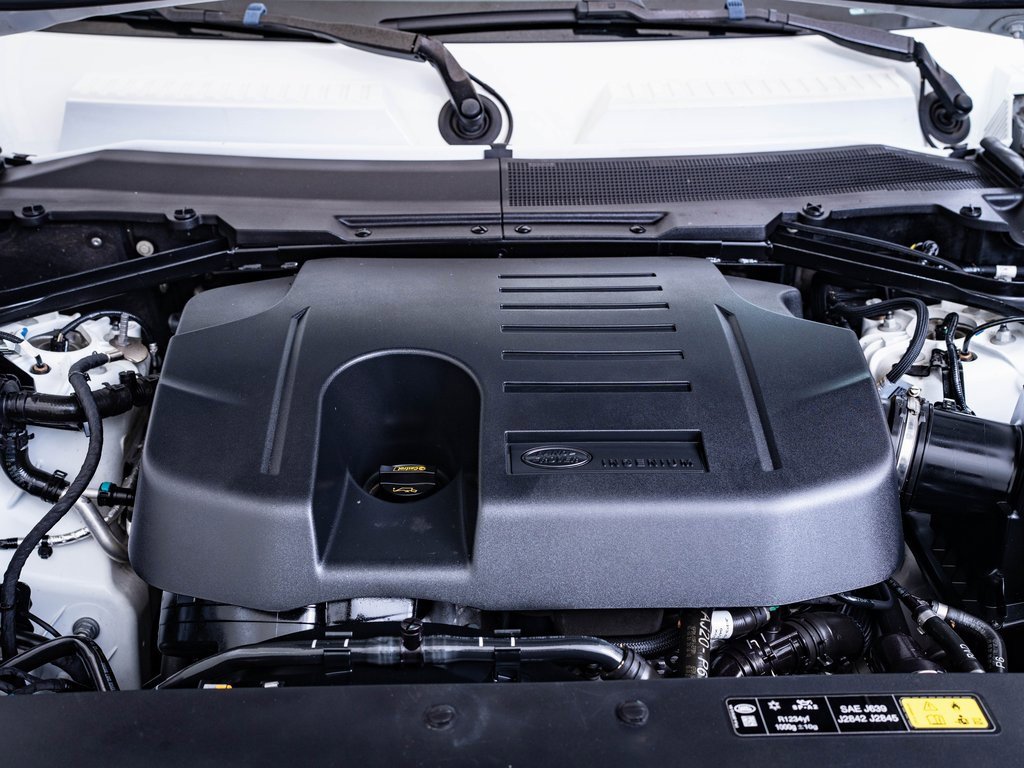 2021 Land Rover Defender 110 X-Dynamic HSE photo 41