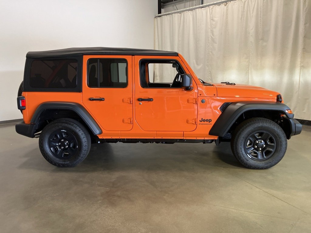 2025 Jeep Wrangler Sport photo 15