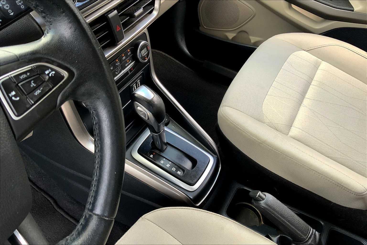 2020 Ford EcoSport SE photo 15