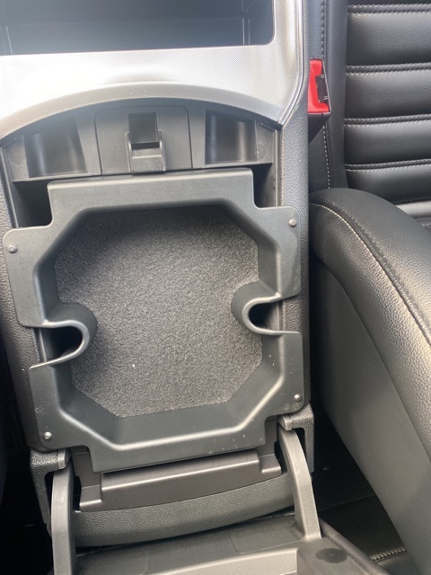 2022 Ford Edge SEL photo 31