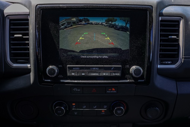 2024 Nissan Frontier SV photo 28