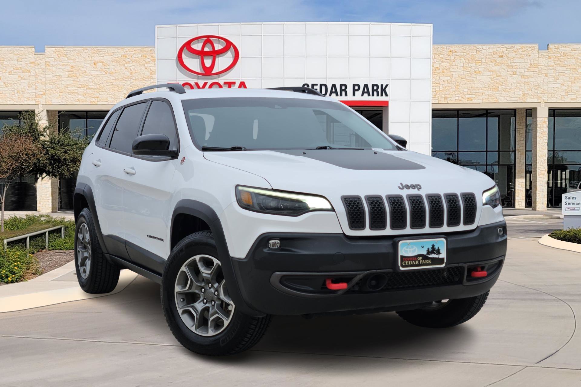 2022 Jeep Cherokee Trailhawk's photo