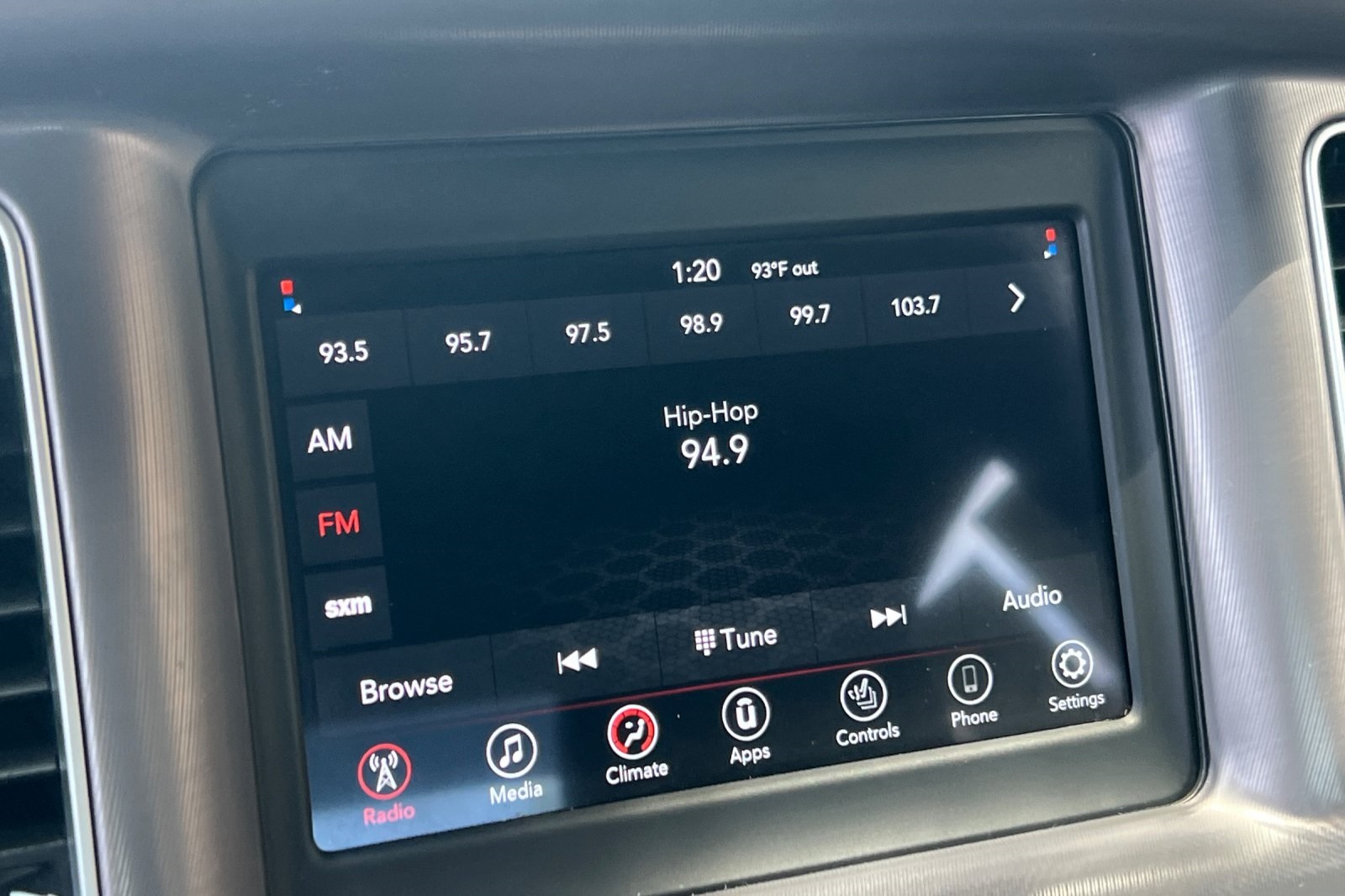 2022 Dodge Charger SXT photo 17