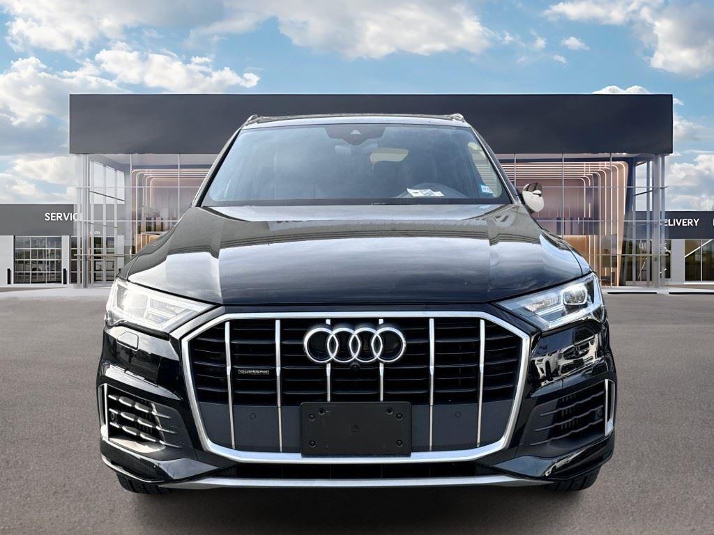 2021 Audi Q7 Premium Plus photo 2