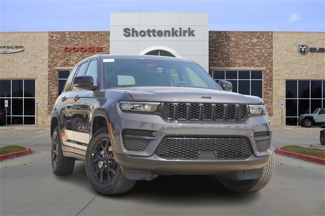 2025 Jeep Grand Cherokee Altitude's photo