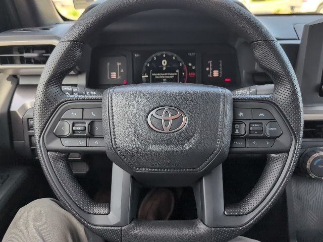 2025 Toyota Tacoma SR5 photo 7