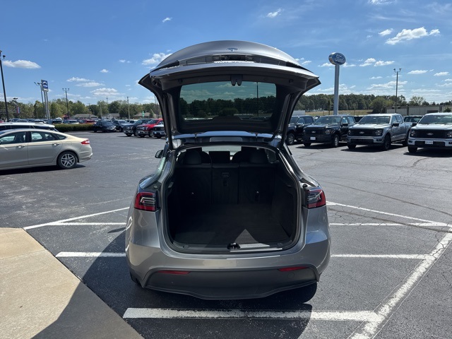 2024 Tesla Model Y Long Range photo 27
