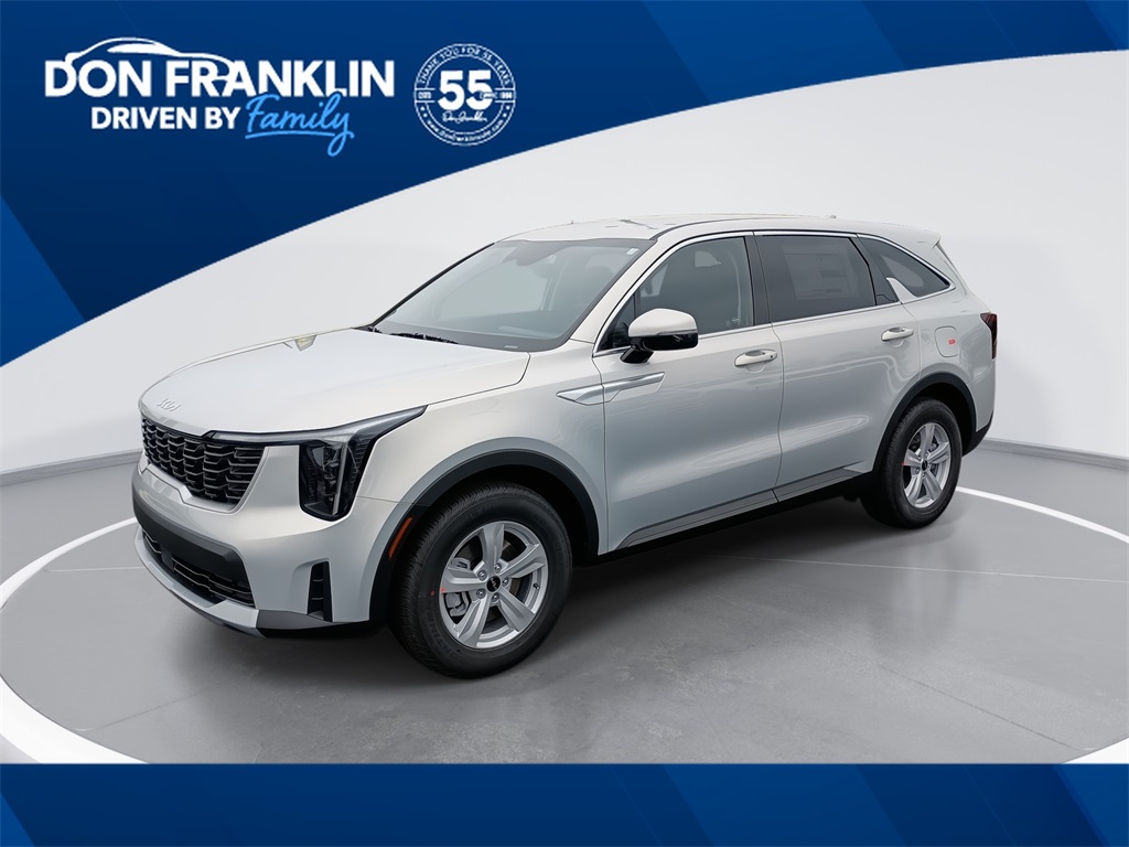 2026 Kia Sorento LX's photo