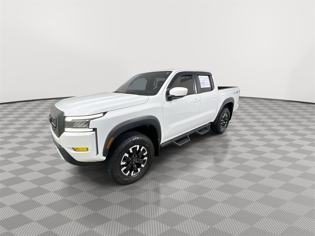 2023 Nissan Frontier PRO-4X photo 4