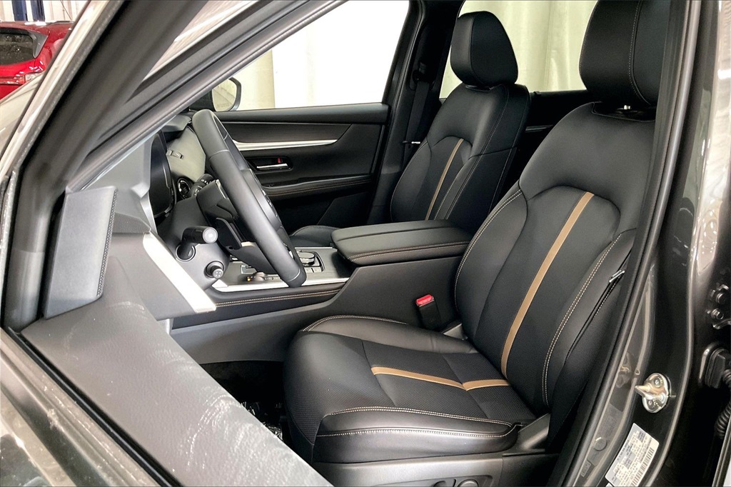 2026 MAZDA CX-90 - Image 8
