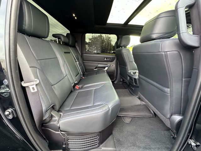 2023 Toyota Tundra Platinum photo 32