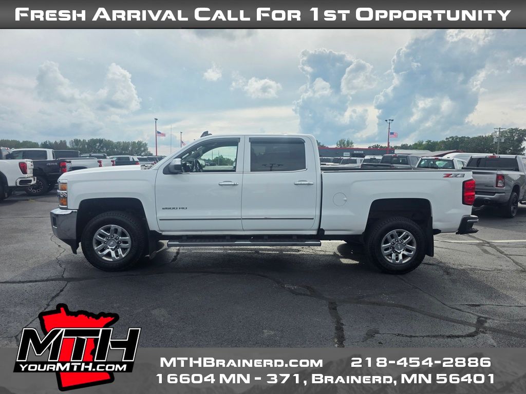 2018 Chevrolet Silverado 2500HD LTZ Z71 photo 6