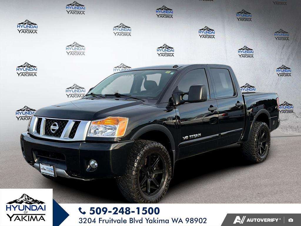 2015 Nissan Titan PRO-4X's photo