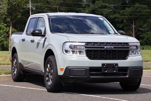 2024 Ford Maverick XLT photo 3