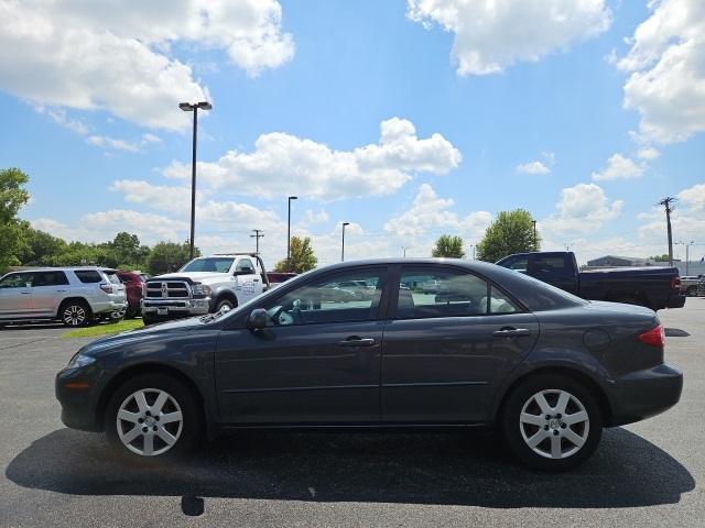 Used 2005 Mazda MAZDA6 i with VIN 1YVHP80C755M71719 for sale in Dixon, IL