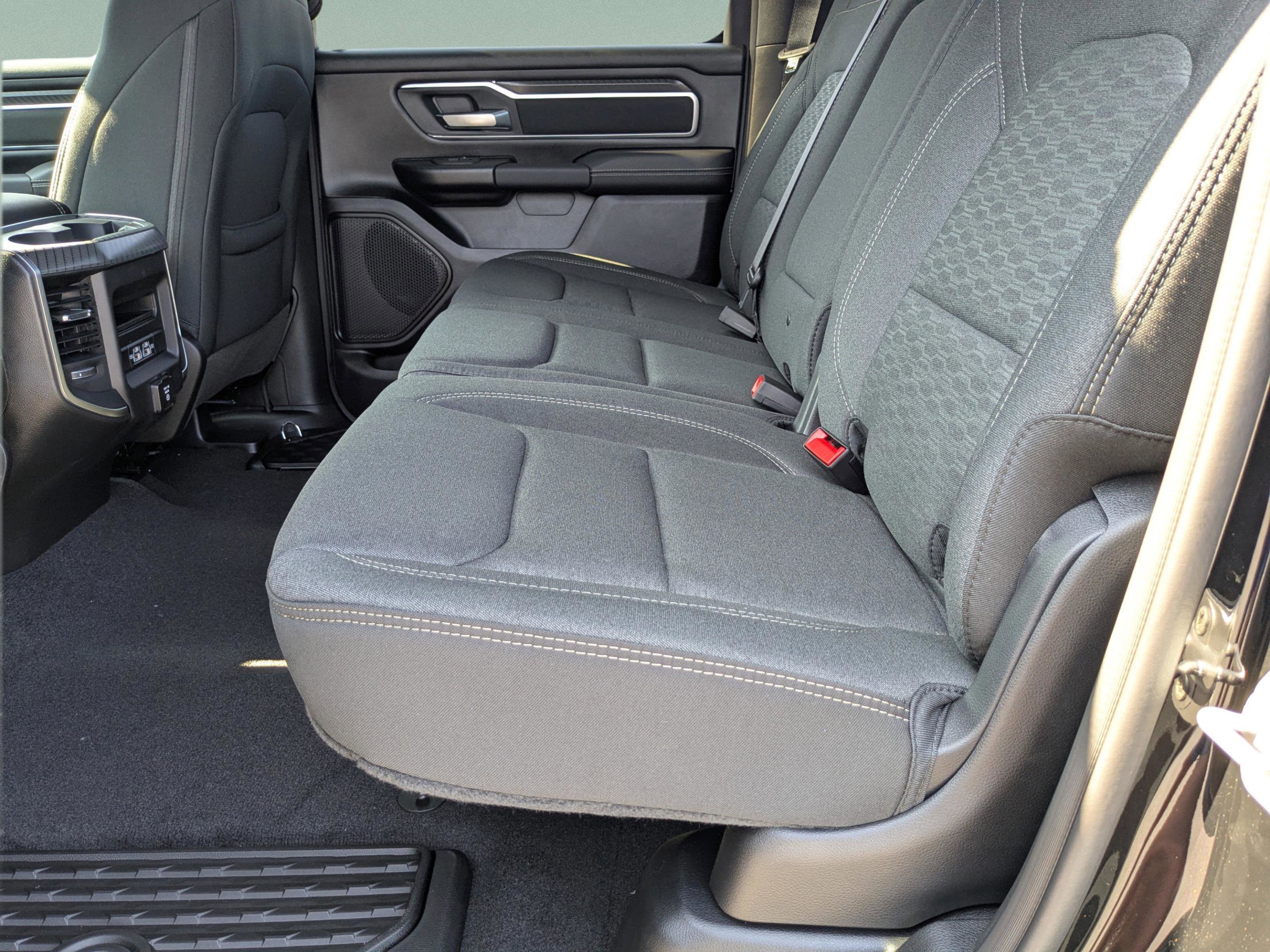 2026 Ram 1500 Big Horn photo 3
