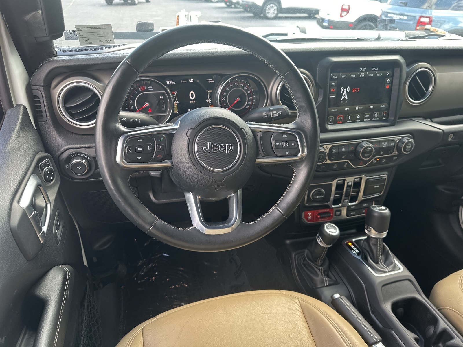 2018 Jeep Wrangler Unlimited Rubicon photo 2