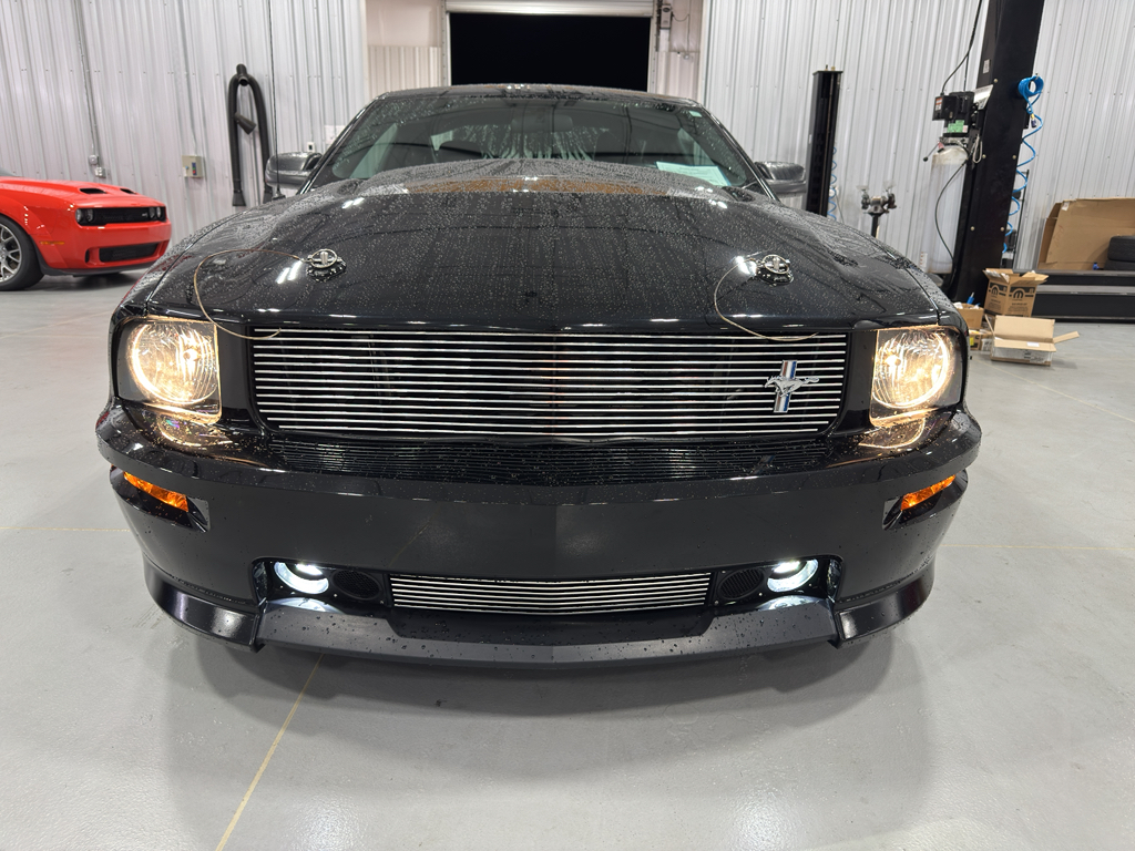 2007 Ford Mustang GT photo 16