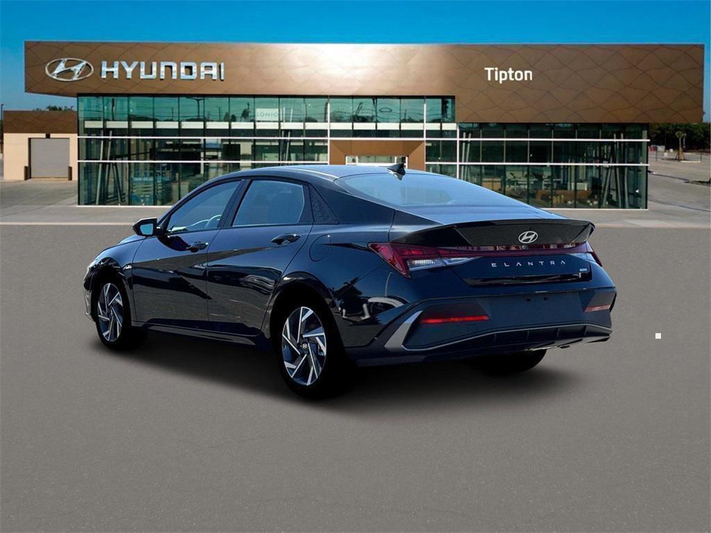 2025 Hyundai Elantra Hybrid SEL Sport photo 4