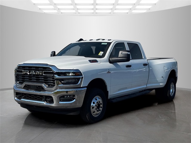2026 Ram 3500 Tradesman photo 3