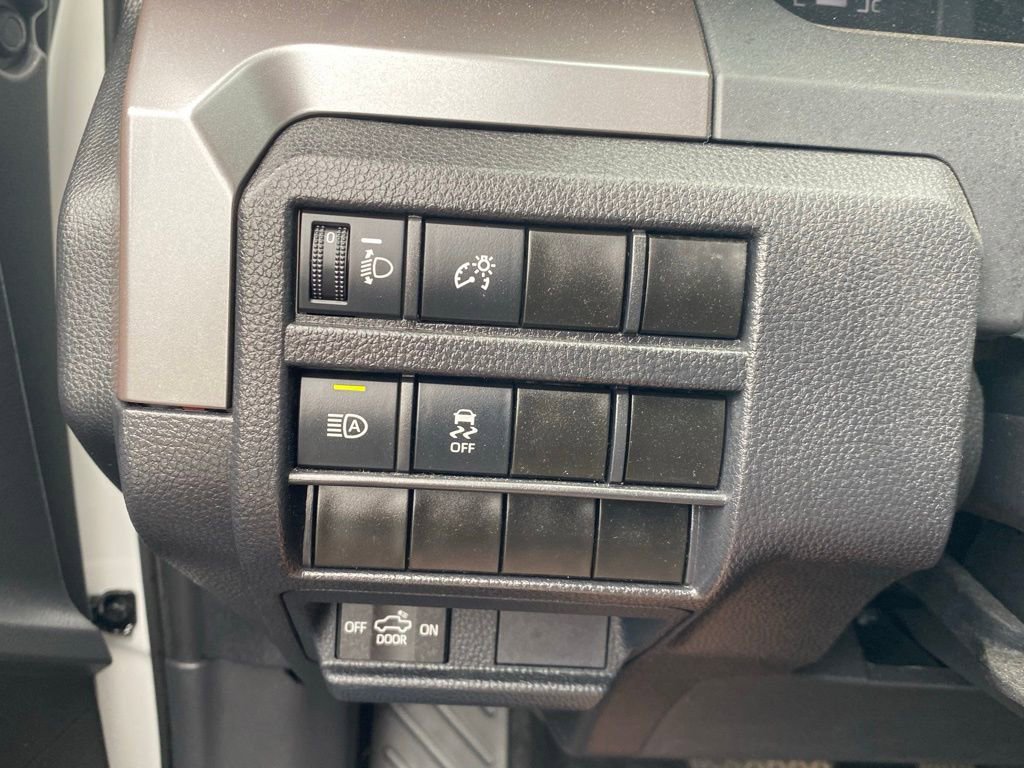 2024 Toyota Tacoma SR5 photo 16