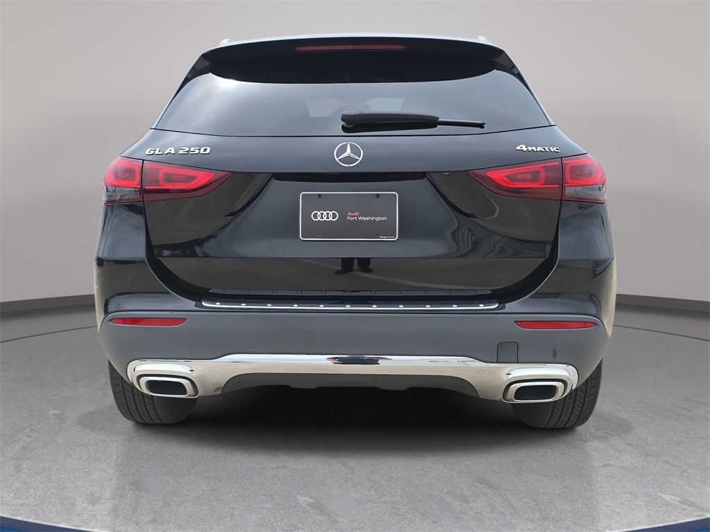 2021 Mercedes Benz GLA 250 4MATIC photo 4