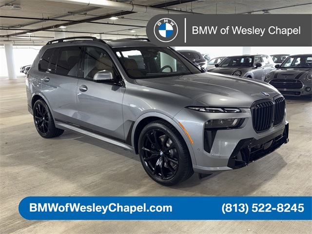 2026 BMW X7 40i's photo