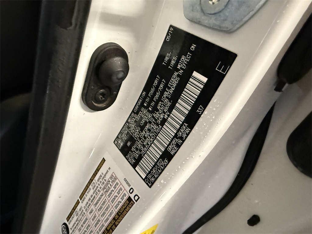 2019 Toyota 4Runner SR5 Premium photo 5