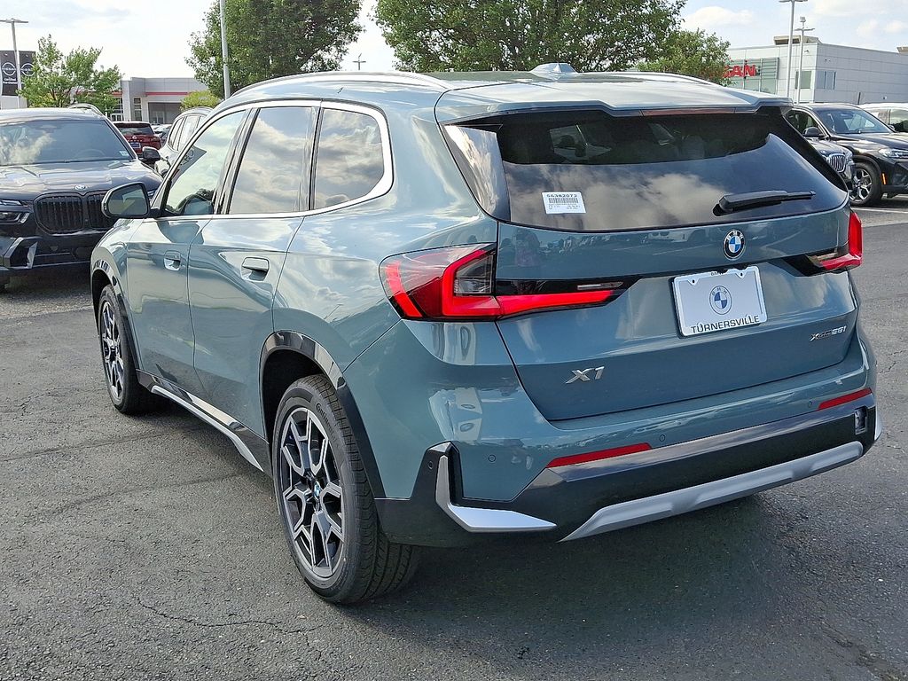 2025 Bmw X1 XDrive28i photo 2