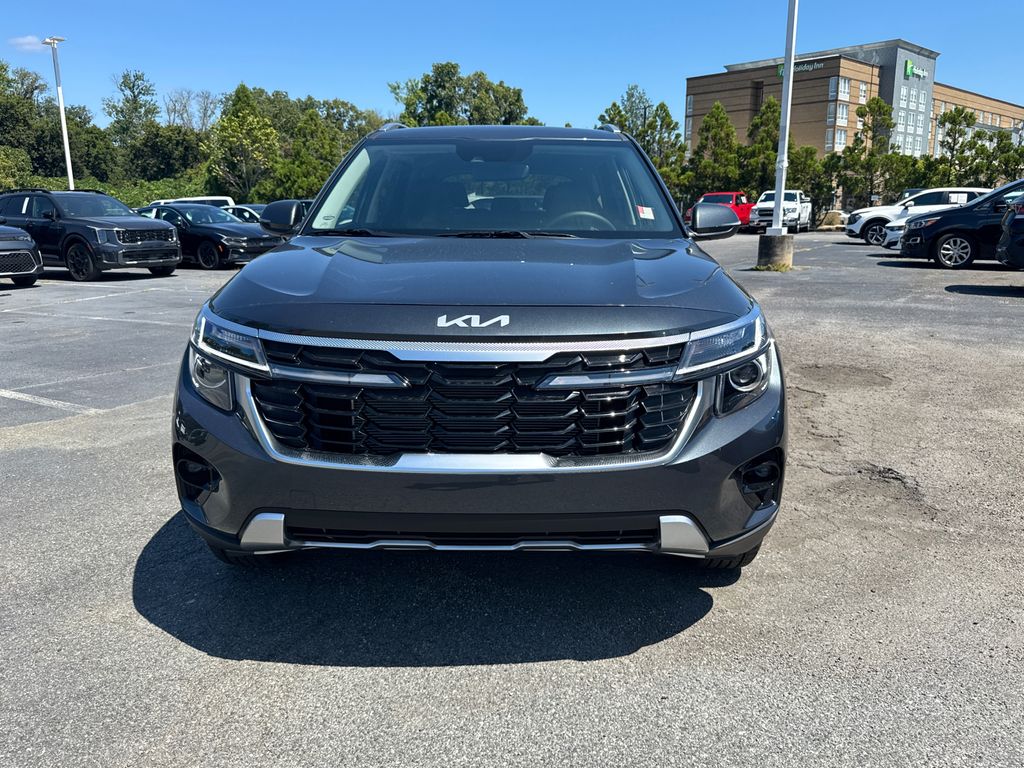 2026 Kia Seltos S photo 8