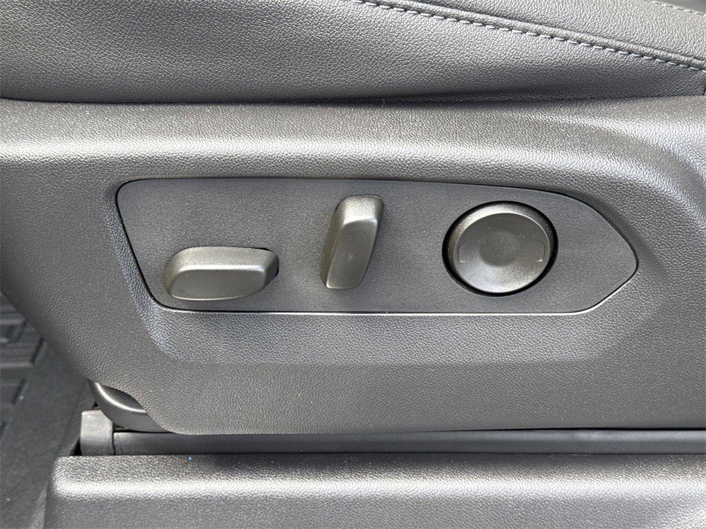 2026 GMC SIERRA - Image 16