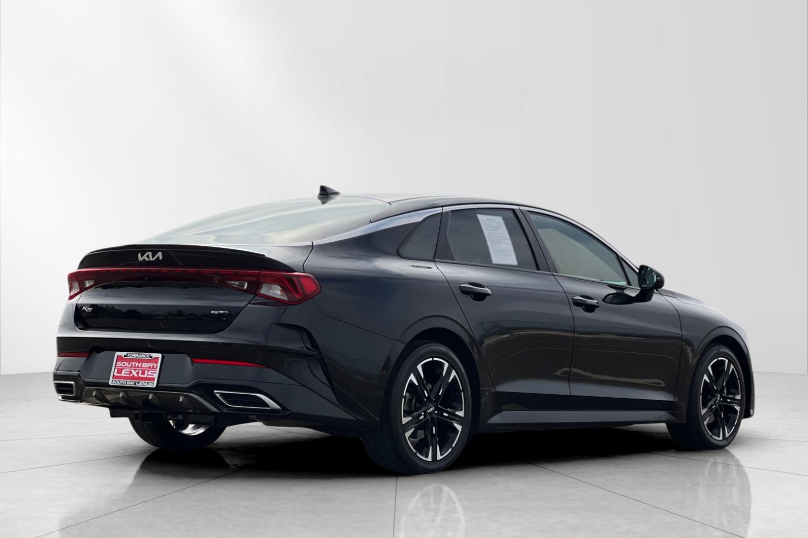 2022 Kia K5 GT-Line photo 5