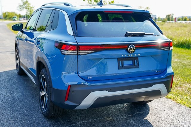 2025 Volkswagen Tiguan SE photo 28