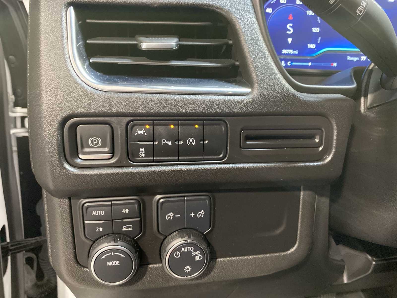2023 Chevrolet Tahoe LT photo 23