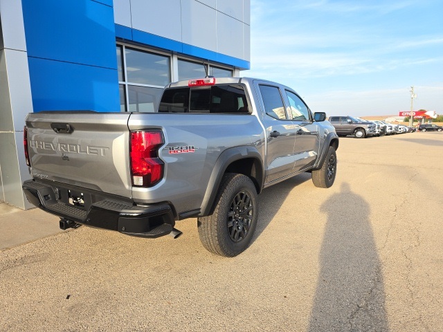 2026 Chevrolet Colorado Trail Boss photo 3