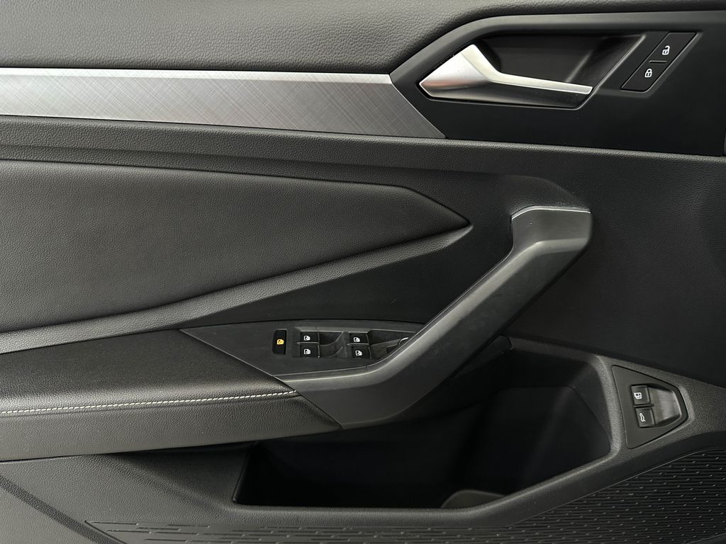 2024 Volkswagen Jetta 1.5T SE photo 15