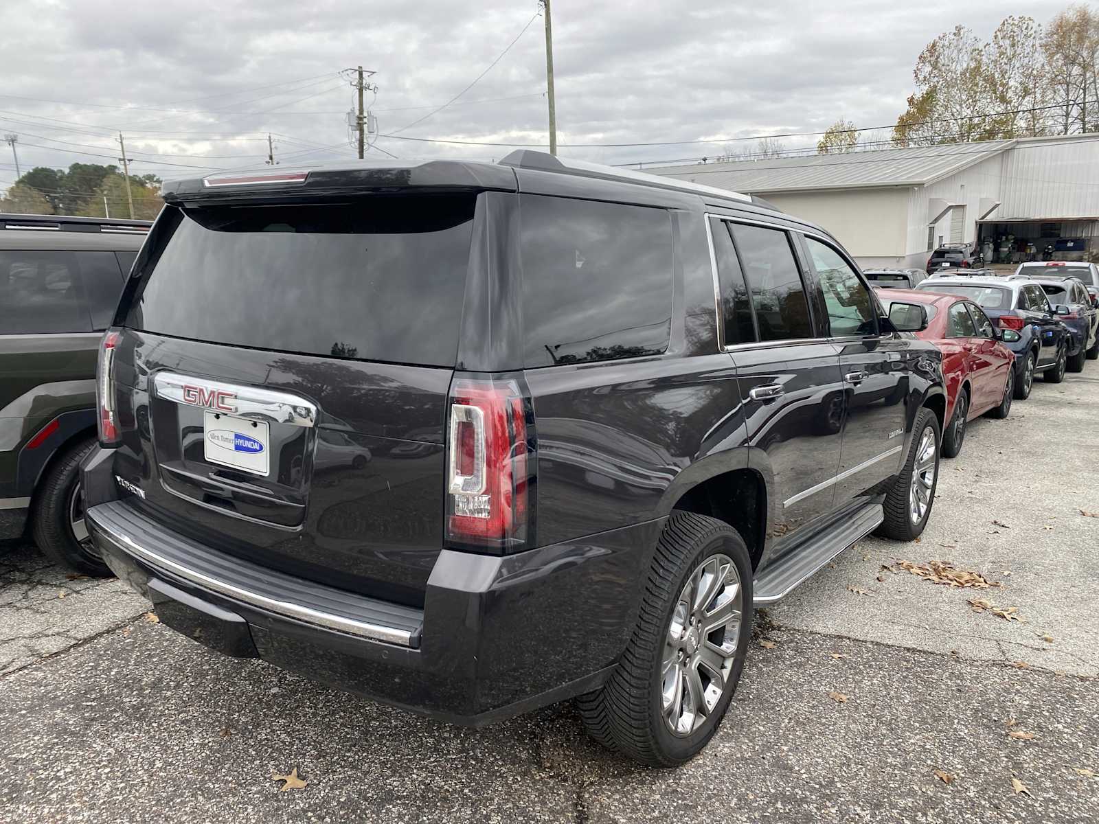 2015 Gmc Yukon Denali photo 2