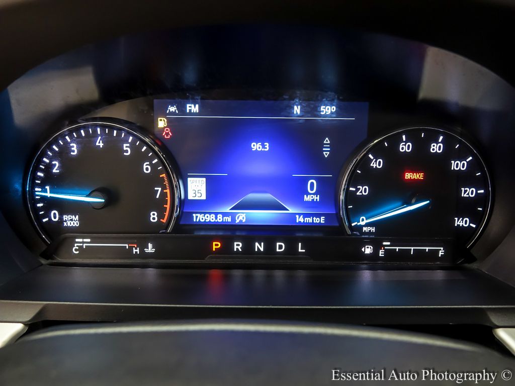 2024 FORD EXPLORER - Image 17