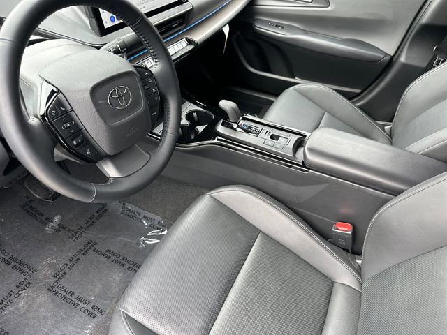2024 Toyota Prius LE photo 10