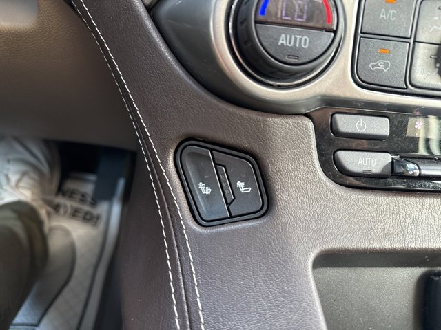 2018 Chevrolet Tahoe LT photo 29