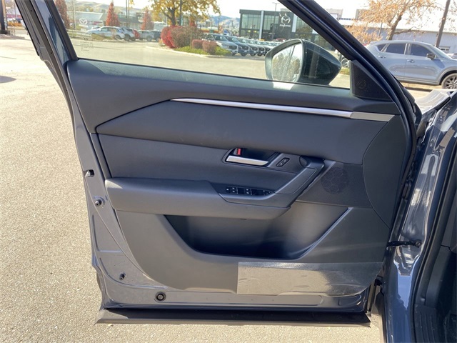 2026 Mazda CX-50 Preferred photo 2