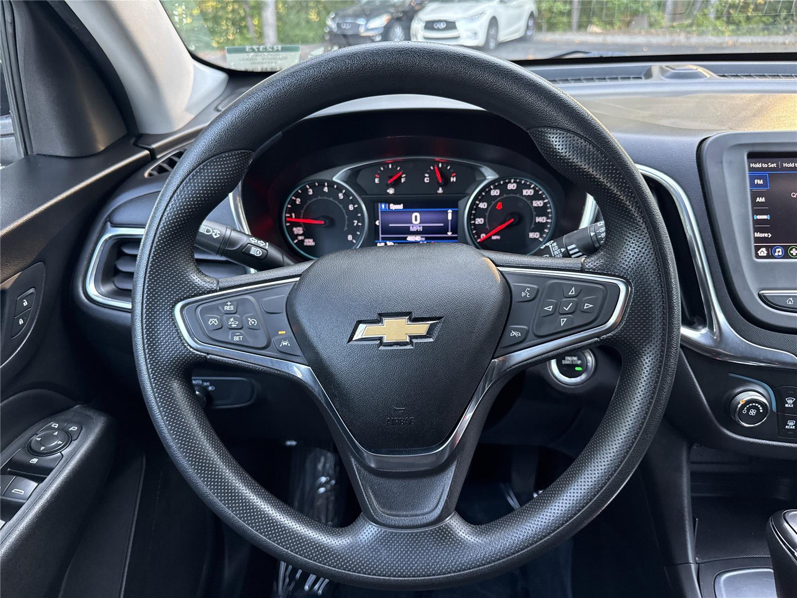 2020 Chevrolet Equinox LT photo 11